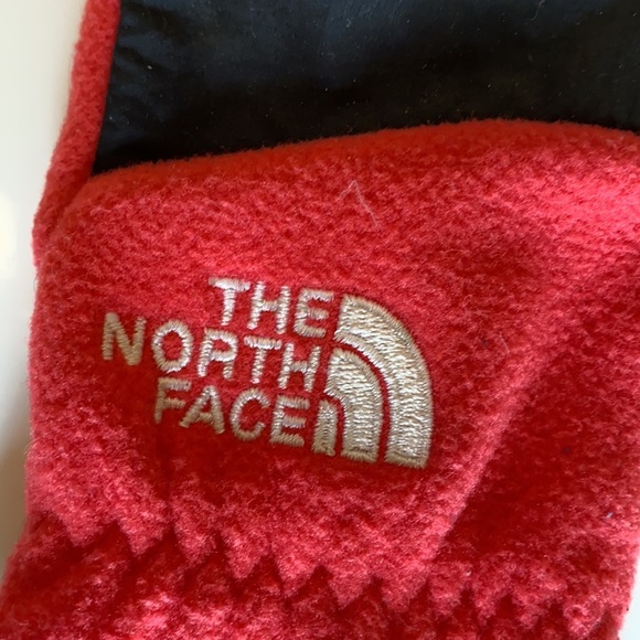 NORTH FACE Coat•Beanie•Gloves - Picture 14 of 14